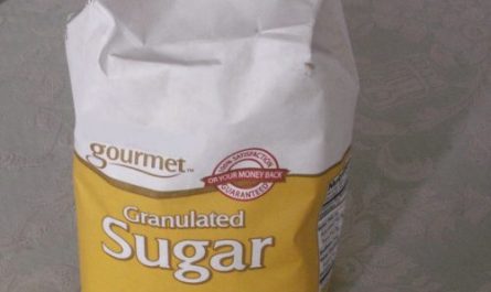 Bag of granulated sugar packaging